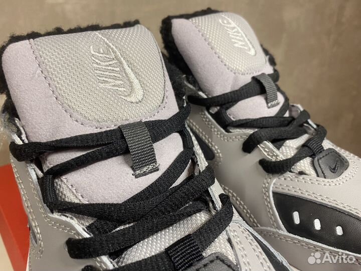 Кроссовки Nike зимние с мехом