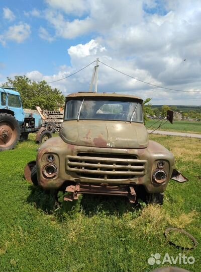 Продам ЗИЛ на запчасти