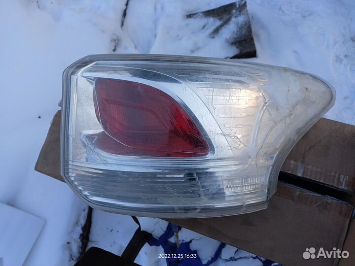 Задние фонари на mitsubishi outlander 3