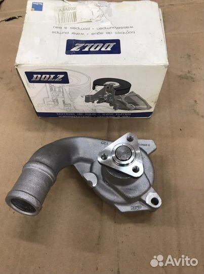 Насос водяной Ford Fiesta V