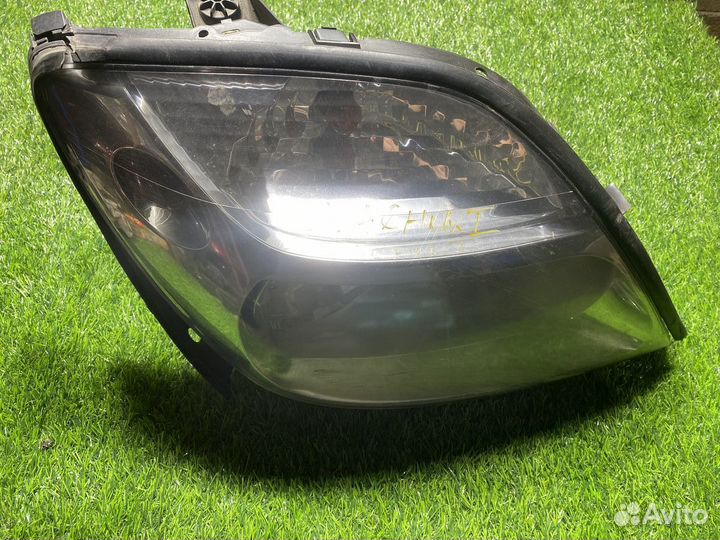 Фара передняя для Renault Scenic 1