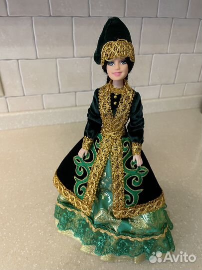 Декоративные куклы в национальном костюме