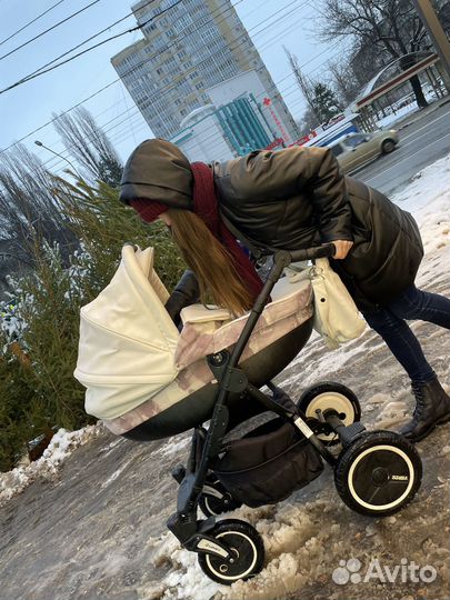 Коляска 2 в 1 эко кожа белая