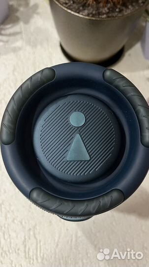 Jbl xtreme 3 (практически новая )