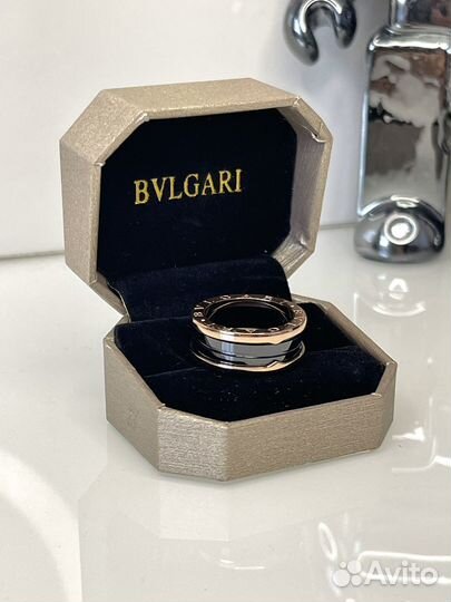 Кольцо Bvlgari B.Zero1