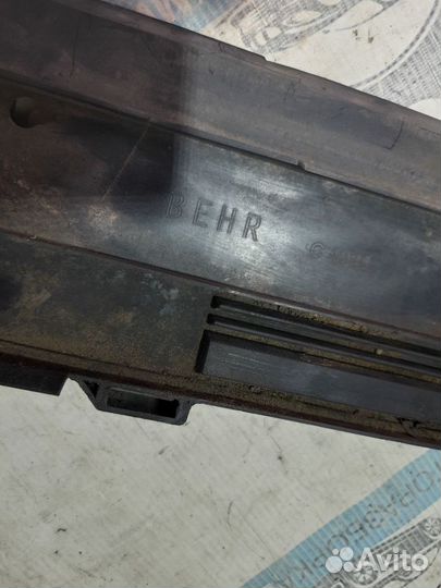 Рамка радиатора BMW 5-серия E60/E61