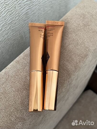 Жидкий хайлайтер Charlotte Tilbury spotlight