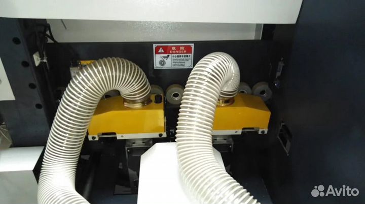 Кромкооблицовочный станок автомат с прифуговкой