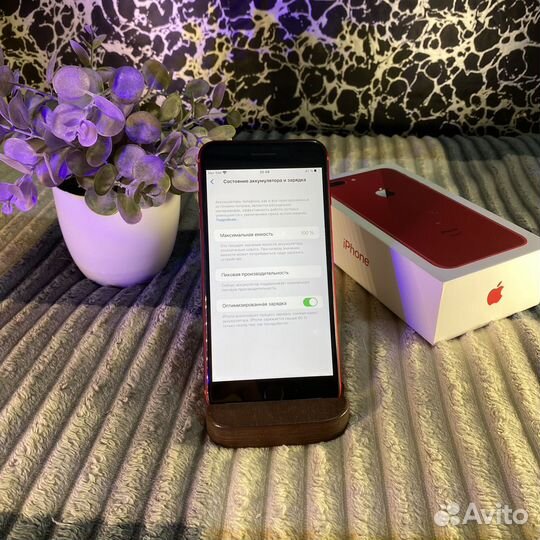 iPhone 8 Plus, 64 ГБ