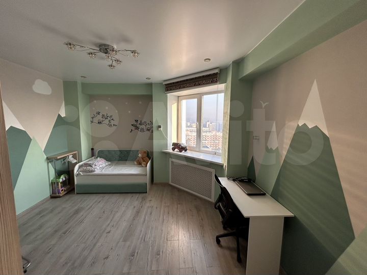 3-к. квартира, 85 м², 22/25 эт.