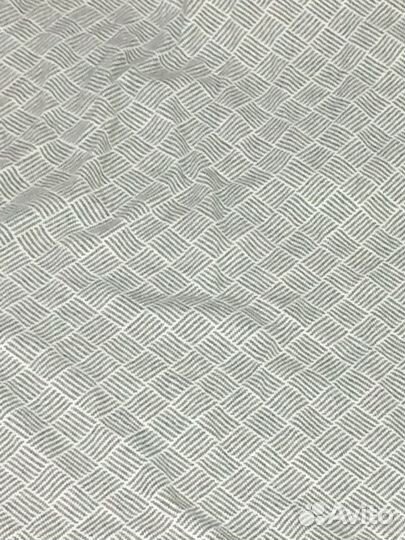 Ткани много