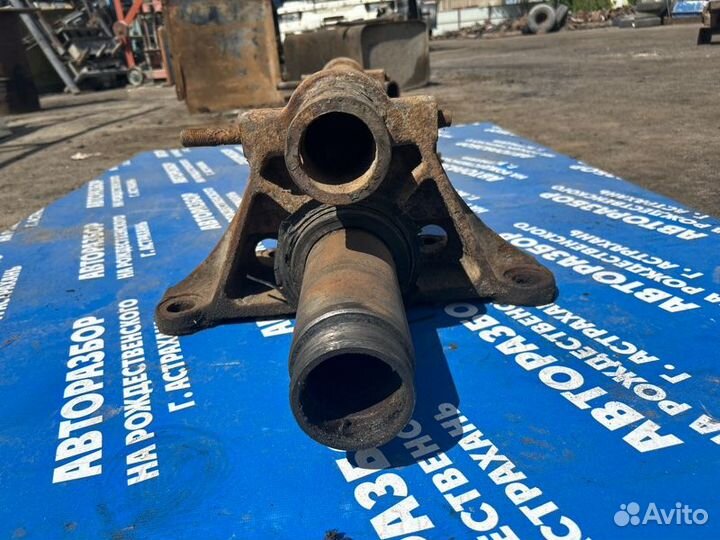 Ось балансира. Камаз 65115 самосвал 640620 2011