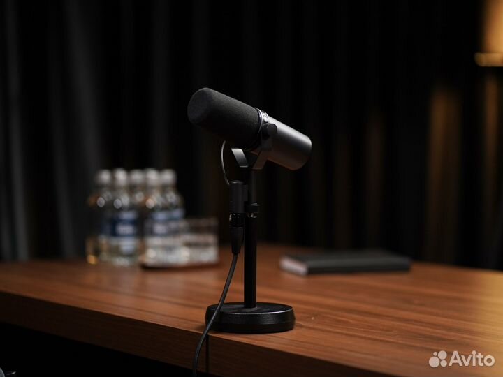 Съёмка YouTube-выпуска в студии