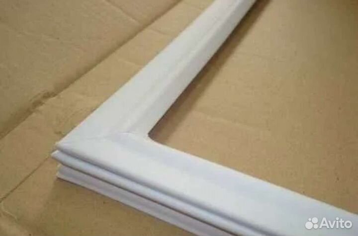 Уплотнитель двери холодильника Вестфрост/Vestfrost