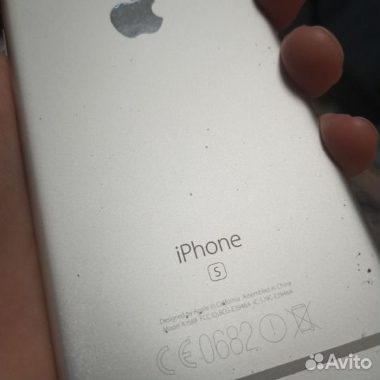 iPhone 6S, 32 ГБ