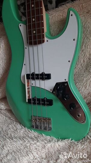 Бас Greco, Япония. + Чехол, Замки