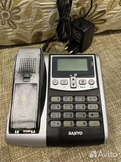 Радиотелефон Sanyo