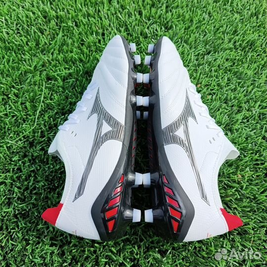 Футбольные бутсы Mizuno Morelia Neo III