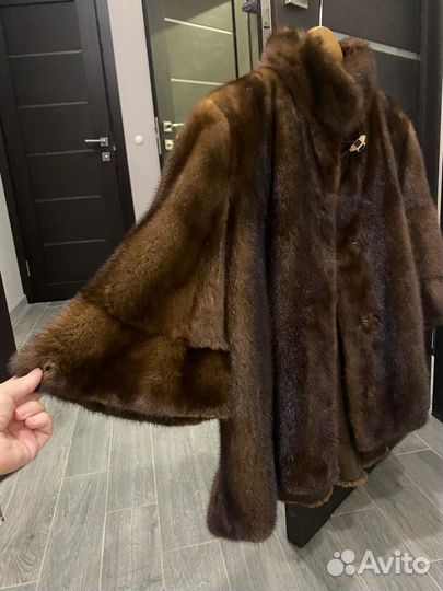 Продам норковую шубу