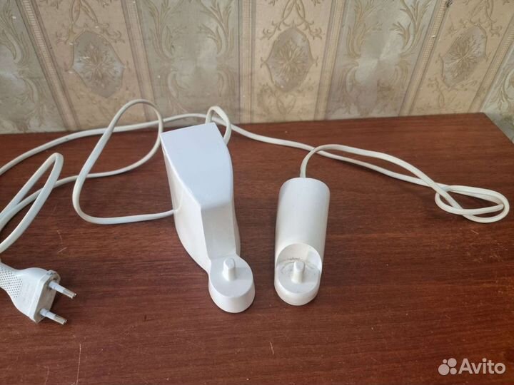 Зарядное устройство для зубной щётки Braun 3757