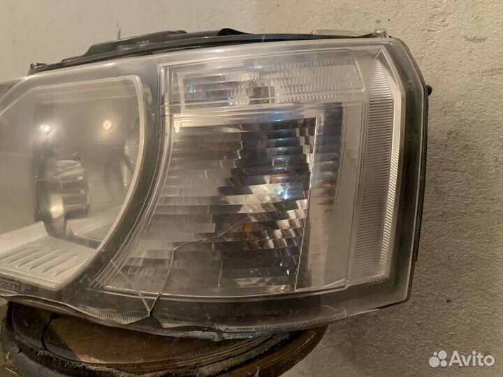 Фара лева Lend Rover Freelender 2