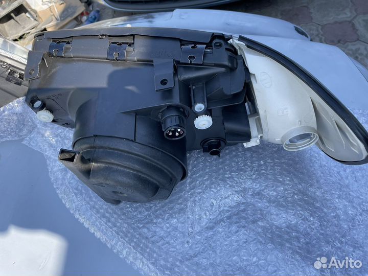 Фары на audi 100 с4