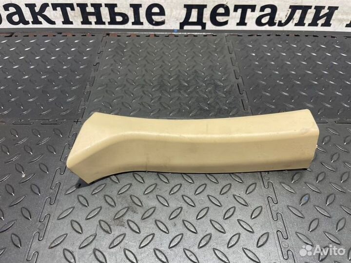 Облицовка багажной двери правая Bmw 535I F07