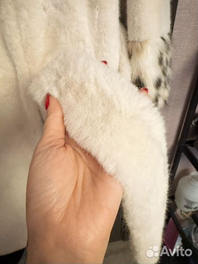 Шуба из искусственного меха