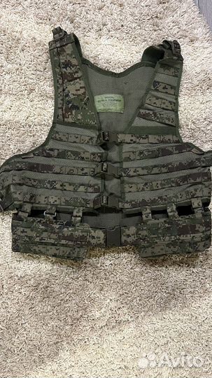 Разгрузочный жилет