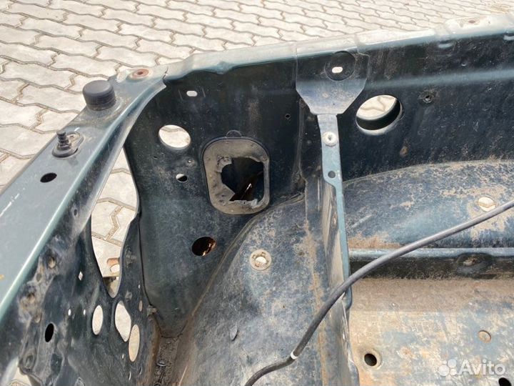 Лонжерон прав. перед. Nissan Safari, Patrol