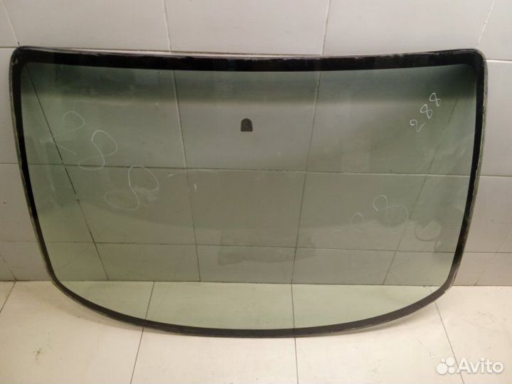 Стекло лобовое переднее Dodge Caravan EDZ 2429CM