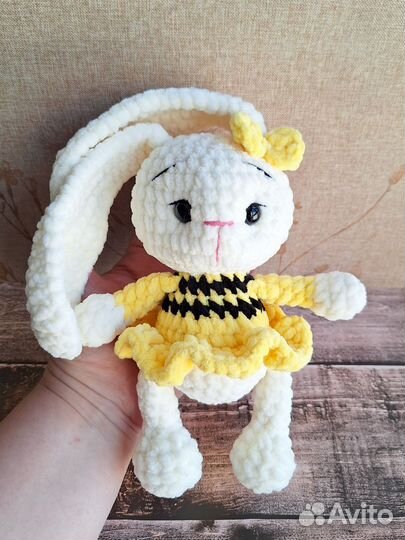 Плюшевый заяц