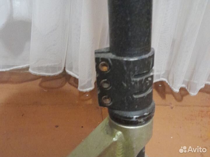 Продам на запчасти скут