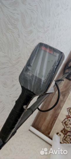 Металлоискатель Quest X5