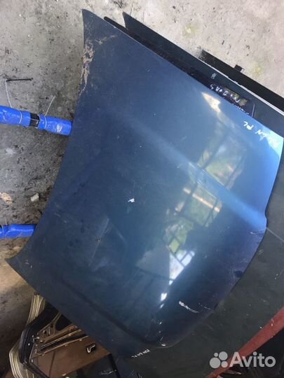 Капот на Volkswagen polo 6n