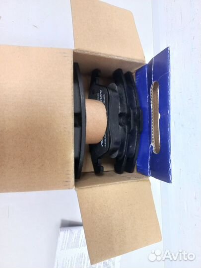 Колодки передние Volvo S80