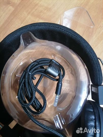 Наушники проводные с микрофоном, нов.торг