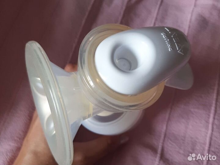Ручной молокоотсос Philips Avent Comfort SCF330