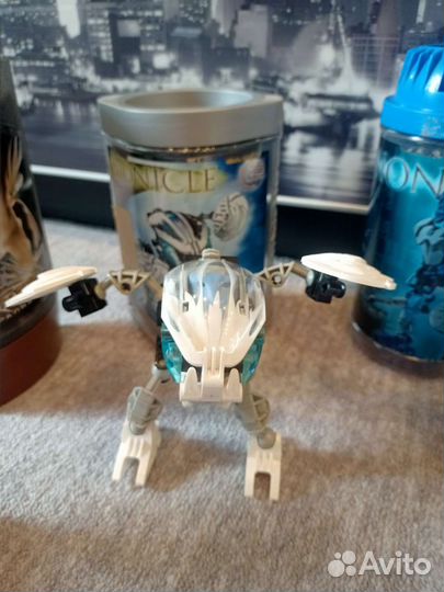Lego bionicle