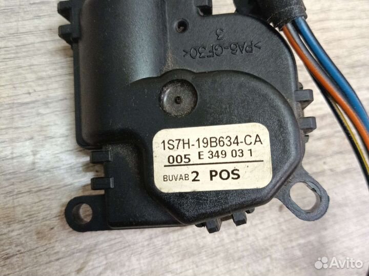 Моторчик заслонки отопителя ford focus 1