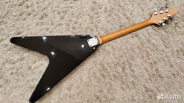 Электрогитра Maison Flying V Classic Ebony