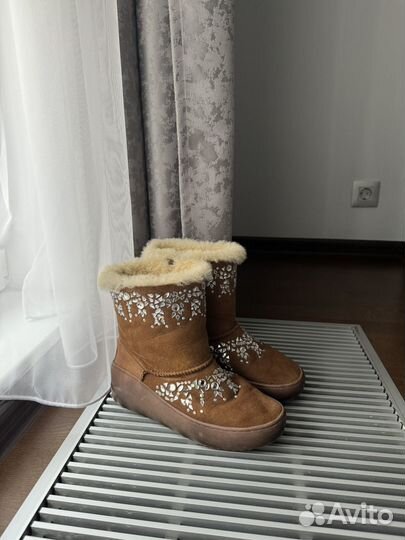 Угги Ugg re jois