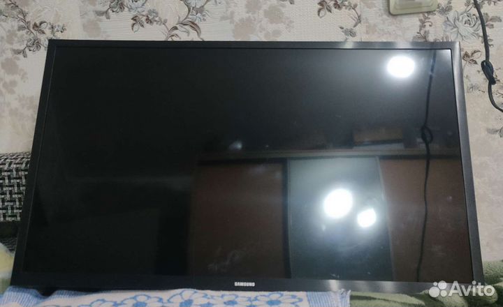 Телевизор ЖК samsung