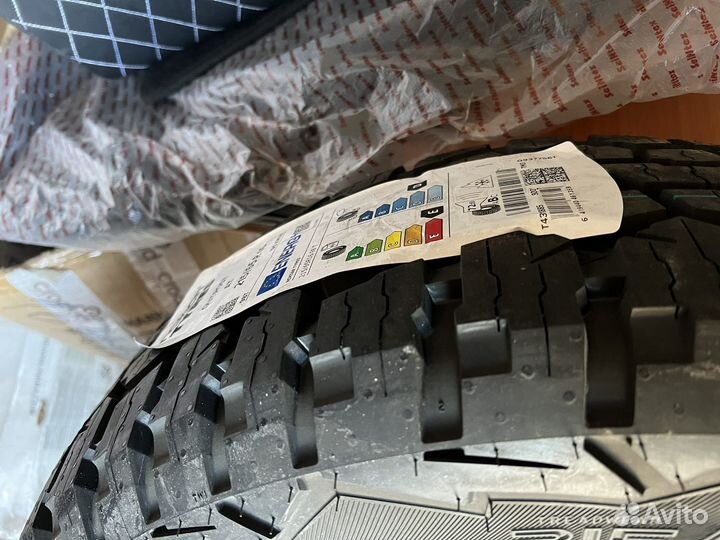 Nokian Tyres Outpost AT 215/65 R16 98C