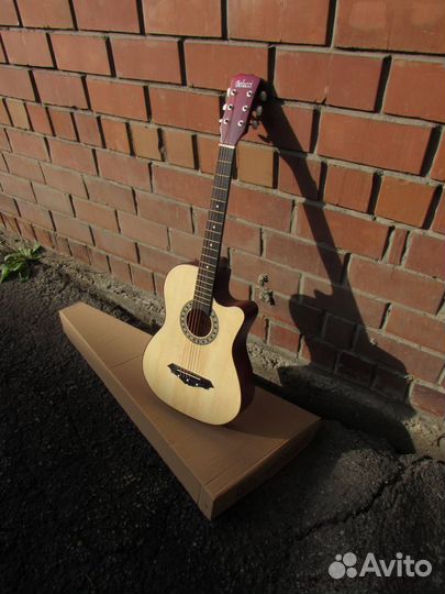 Гитара классическая
