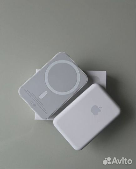 Magsafe battery pack