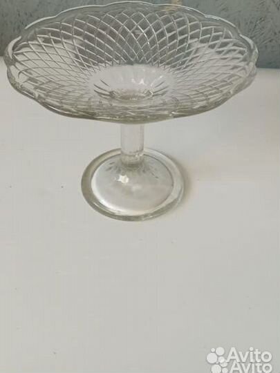 Ваза на ножке конфетница фруктовница