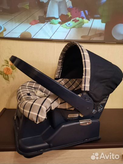 Автолюлька Peg Perego с базой