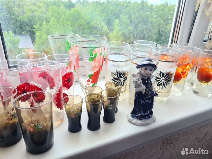 Посуда хрустальная, фарфоровая, бокалы,стаканы