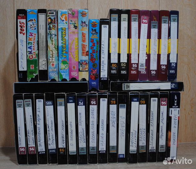 Видео кассеты с записью бу